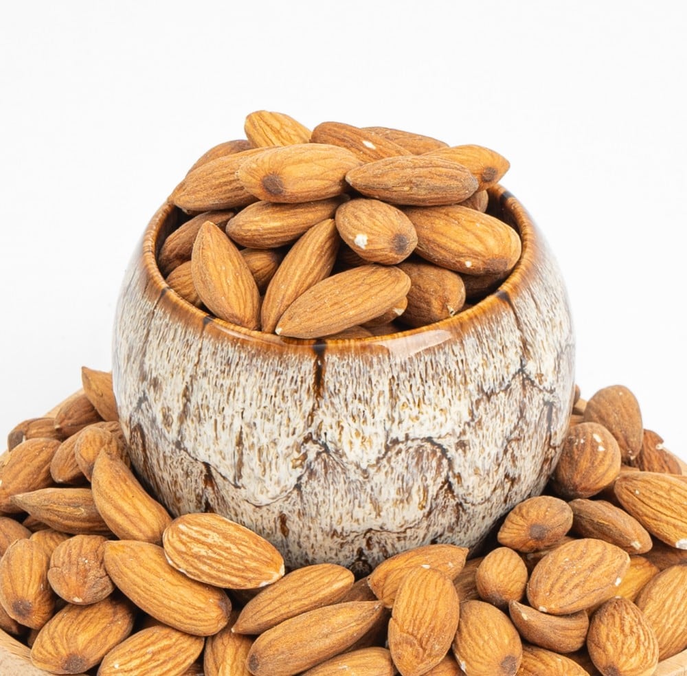 لماذا يبدأ الشيب عند بعض من الشباب مبكرا؟