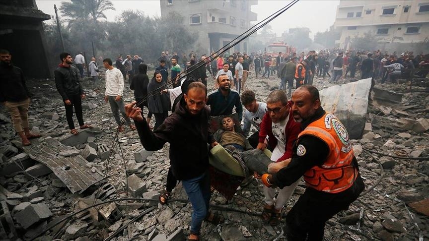 صورة حول : عاجل | 4 شهداء و25 مصاباً في قصف إسرائيلي على مدرسة في غزة عاجل | 4 شهداء و25 مصاباً في قصف إسرائيلي على مدرسة في غزة