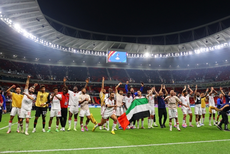 صورة حول : عاجل | الإمارات تهزم قطر 3-1 في تصفيات مونديال 2026 عاجل | الإمارات تهزم قطر 3-1 في تصفيات مونديال 2026