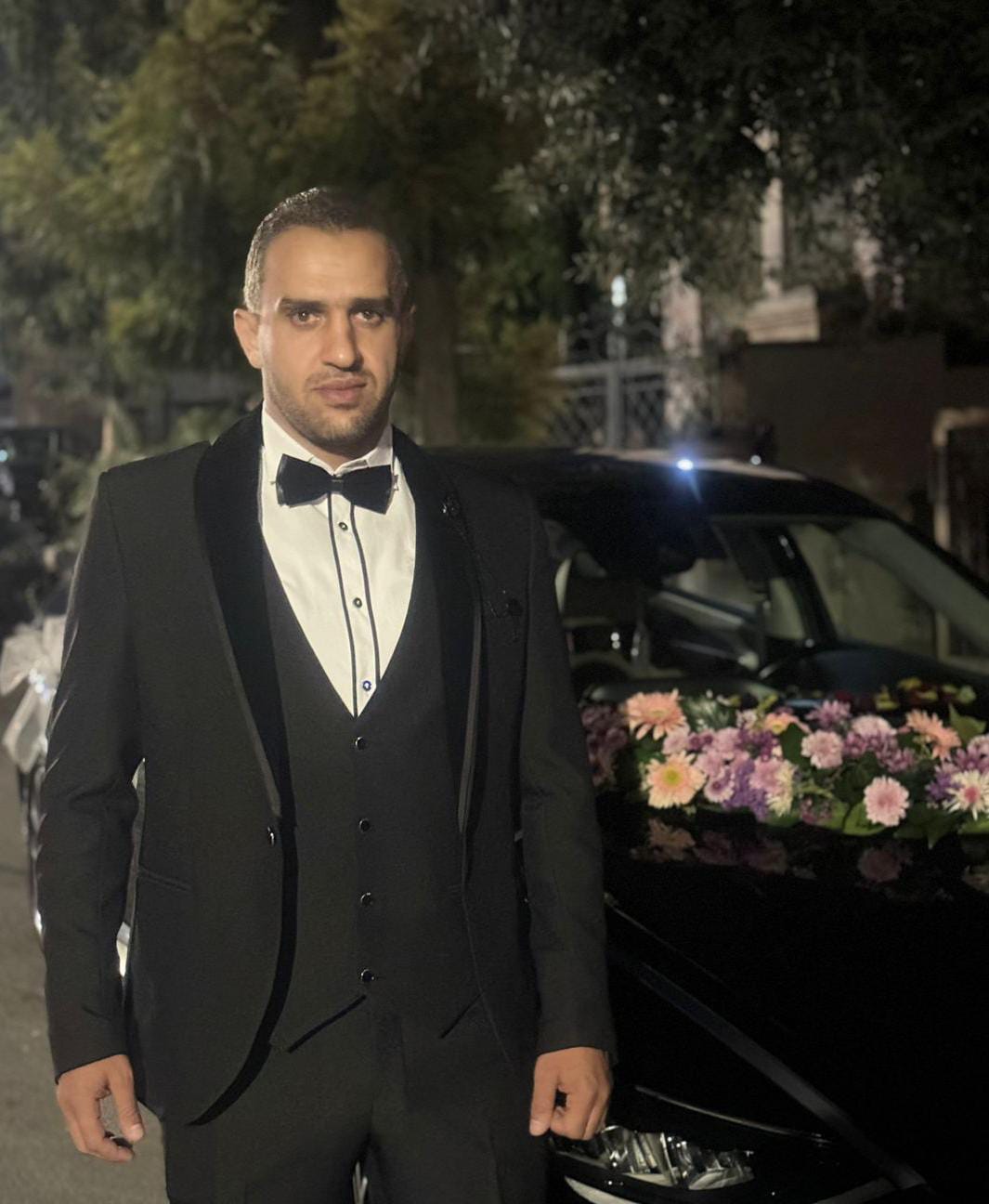 فراس الهيجاوي والإعلامي خليل قطيشات يباركون ابوجسار بمناسبة زواجه