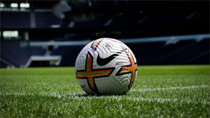 صورة حول : يوم طويل بإنتظار عشاق كرة القدم يوم طويل بإنتظار عشاق كرة القدم