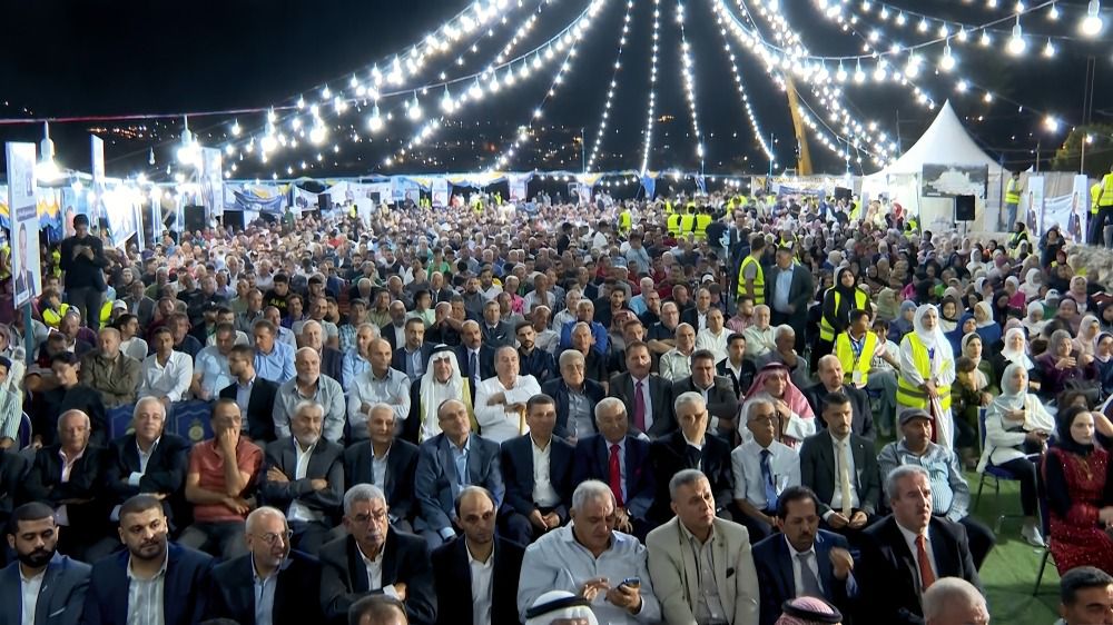 صورة حول : بالصور... عجلون تستقبل حزب إرادة بحشد جماهيري تجاوز الستة آلاف بالصور... عجلون تستقبل حزب إرادة بحشد جماهيري تجاوز الستة آلاف
