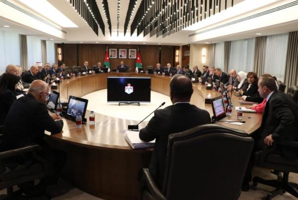 إقرار نظام عمل الوطنية لمكافحة غسل الأموال