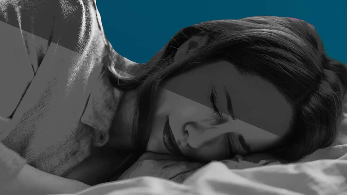 ما سبب نزول الدموع أثناء النوم؟