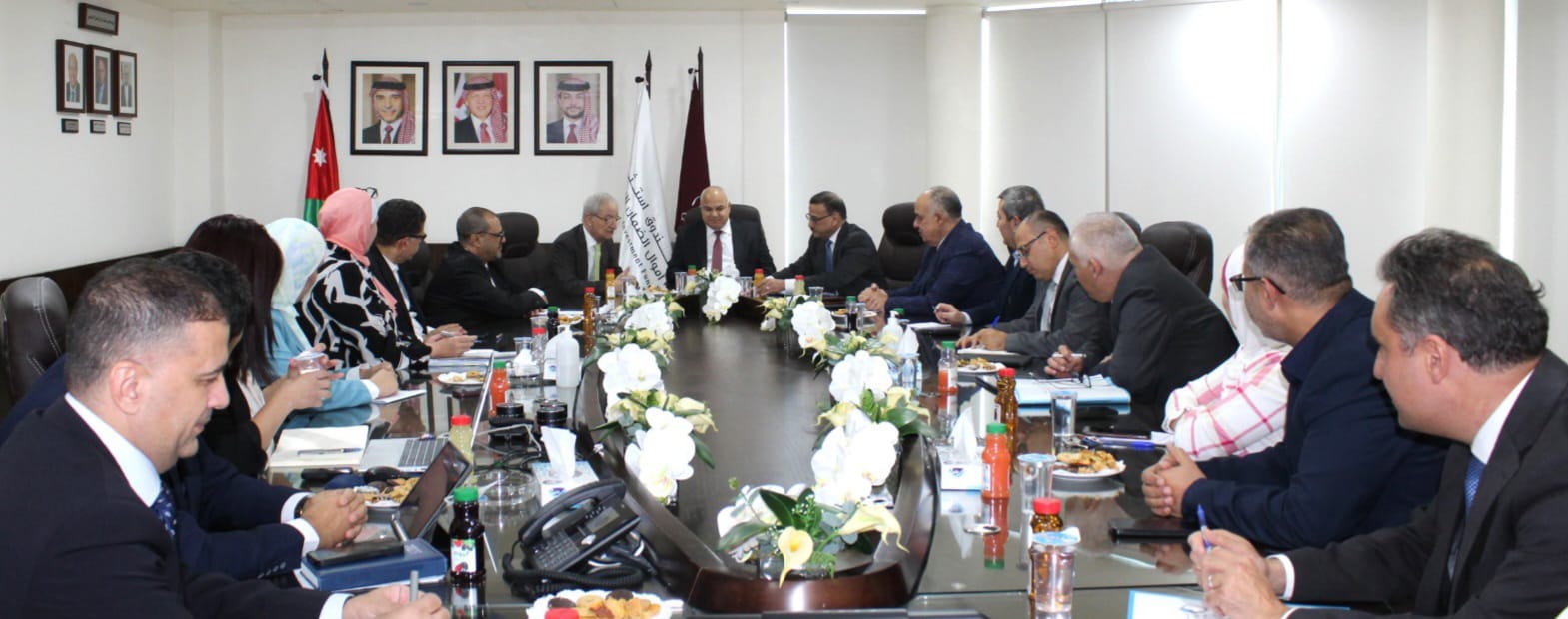 صورة حول : رئيس مجلس إدارة الضمان الاجتماعي يشيد بدور صندوق الاستثمار في تعزيز المركز المالي للمؤسسة العامة للضمان الاجتماعي وتعظيم قيمة الاستثمارات رئيس مجلس إدارة الضمان الاجتماعي يشيد بدور صندوق الاستثمار في تعزيز المركز المالي للمؤسسة العامة للضمان الاجتماعي وتعظيم قيمة الاستثمارات