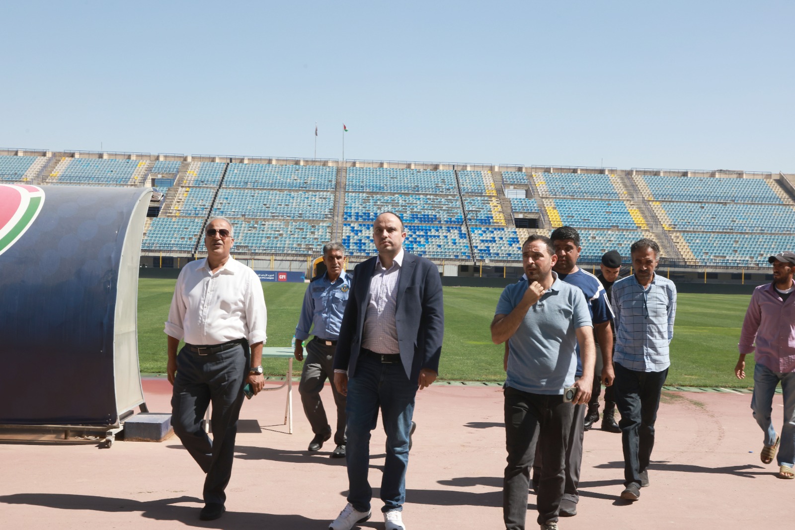 وزير الشباب يجري زيارات مفاجئة لمنشآت رياضية في اربد وجرش