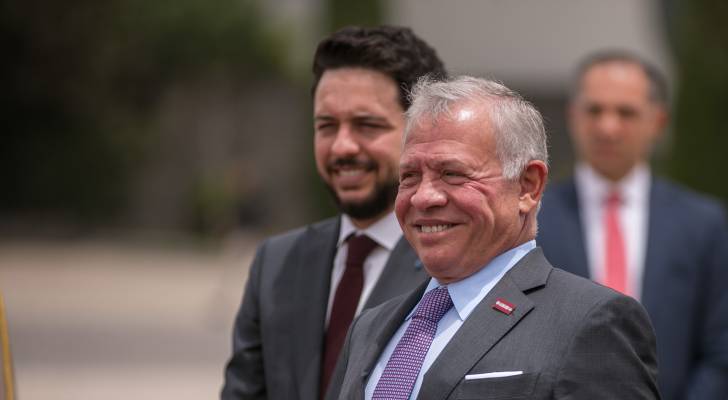 الملك يصل الرياض و ولي العهد السعودي الأمير محمد بن سلمان في مقدمة مستقبليه