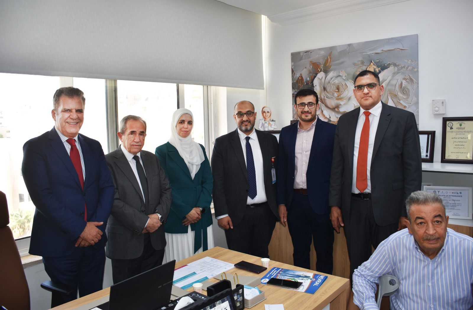 انضمام نخبة أطباء في التخصصات الدقيقة لمستشفى الاستقلال