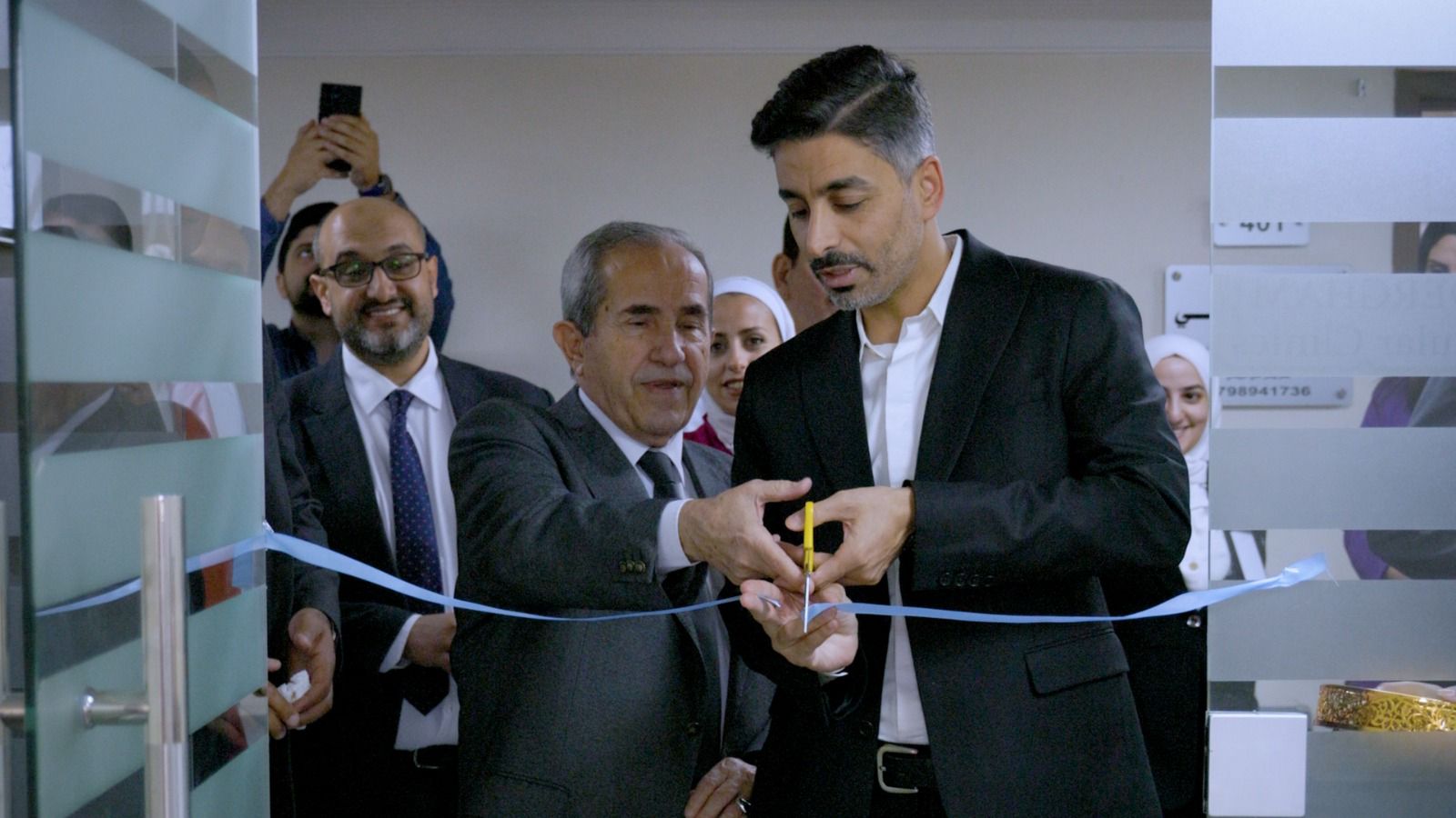 انضمام نخبة أطباء في التخصصات الدقيقة لمستشفى الاستقلال