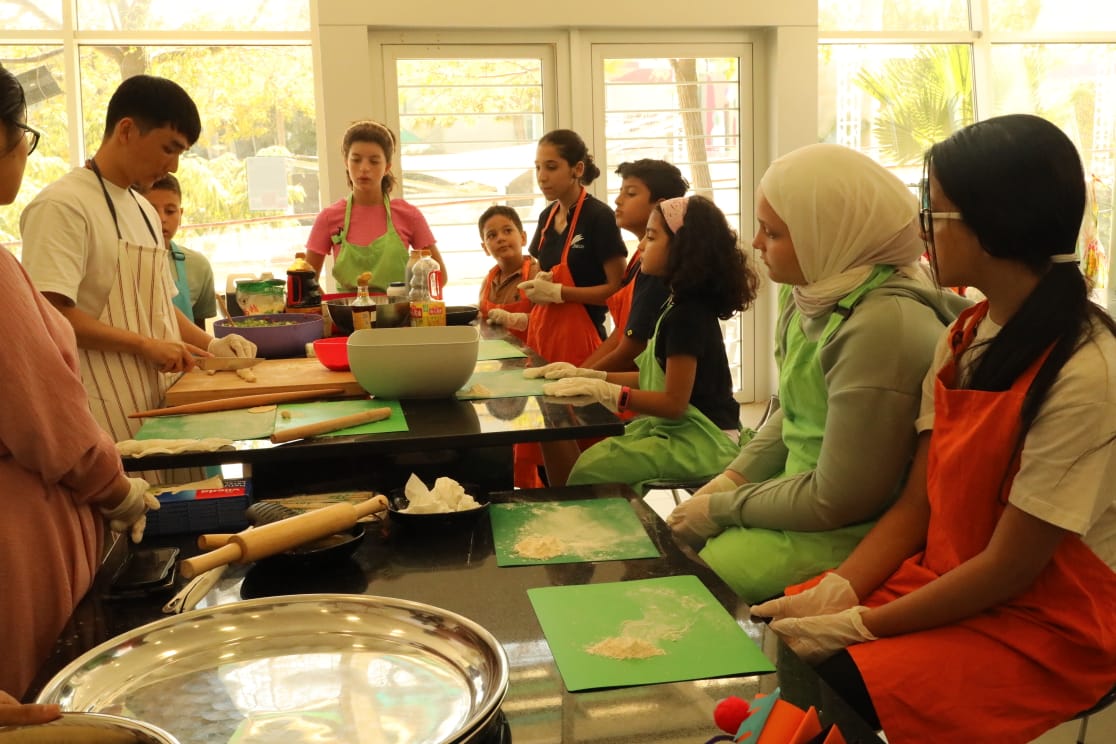 المركز الثقافي الصيني ينظم 10 فعاليات لتحضير الجياوزو