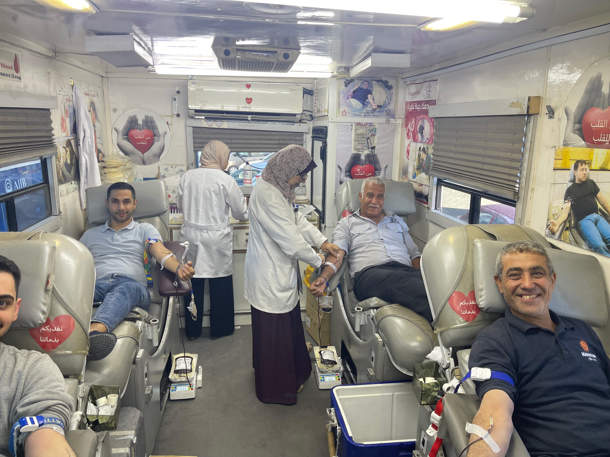 بالصور.. المناصير للزيوت والمحروقات تنظم حملة للتبرع بالدم