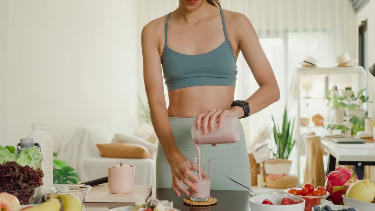 المراهقون ومكملات البروتين: المخاطر والدوافع