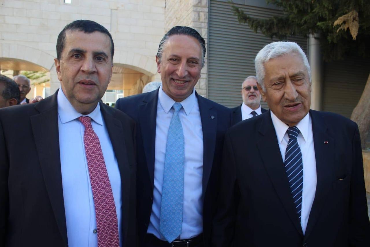 صورة حول : أبو رمان : "جامعة البلقاء التطبيقية انتقلت من قبضة الرجل الواحد إلى العمل المؤسسي و الابتعاد عن الشللّيه" أبو رمان : "جامعة البلقاء التطبيقية انتقلت من قبضة الرجل الواحد إلى العمل المؤسسي و الابتعاد عن الشللّيه"