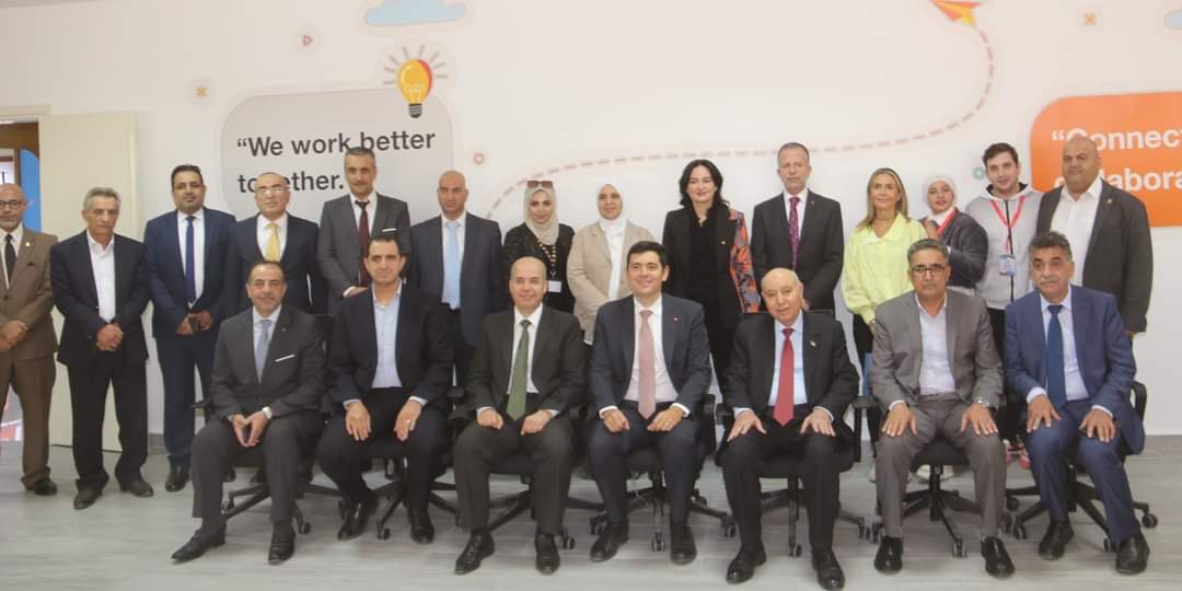 جامعة مؤتة وشركة أورانج تفتتحان مختبر أورانج لتعزيز مهارات الطلبة والمجتمع المحلي