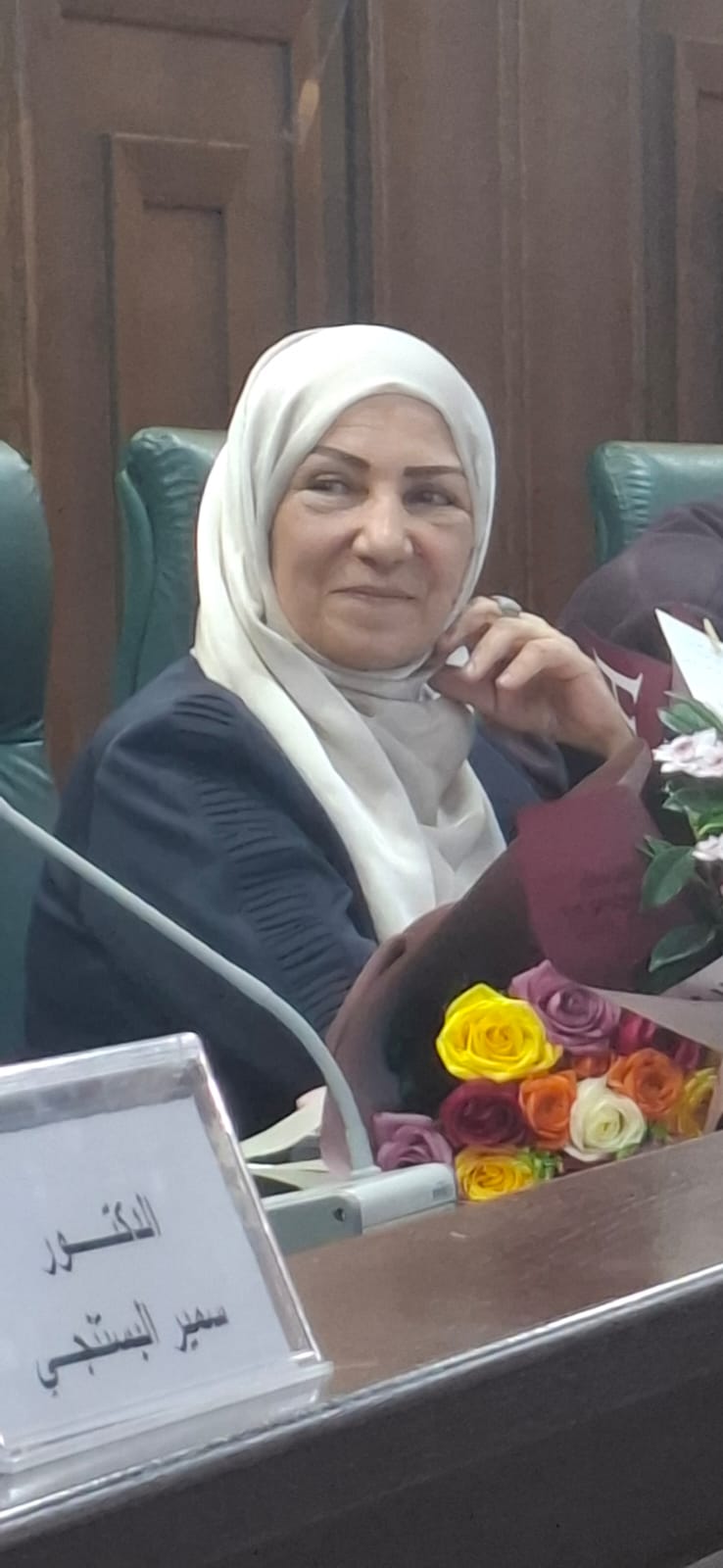 الشريفة بدور ترعى اشهار كتاب للكاتبة شريفة الشواورة بالمكتبة الوطنية