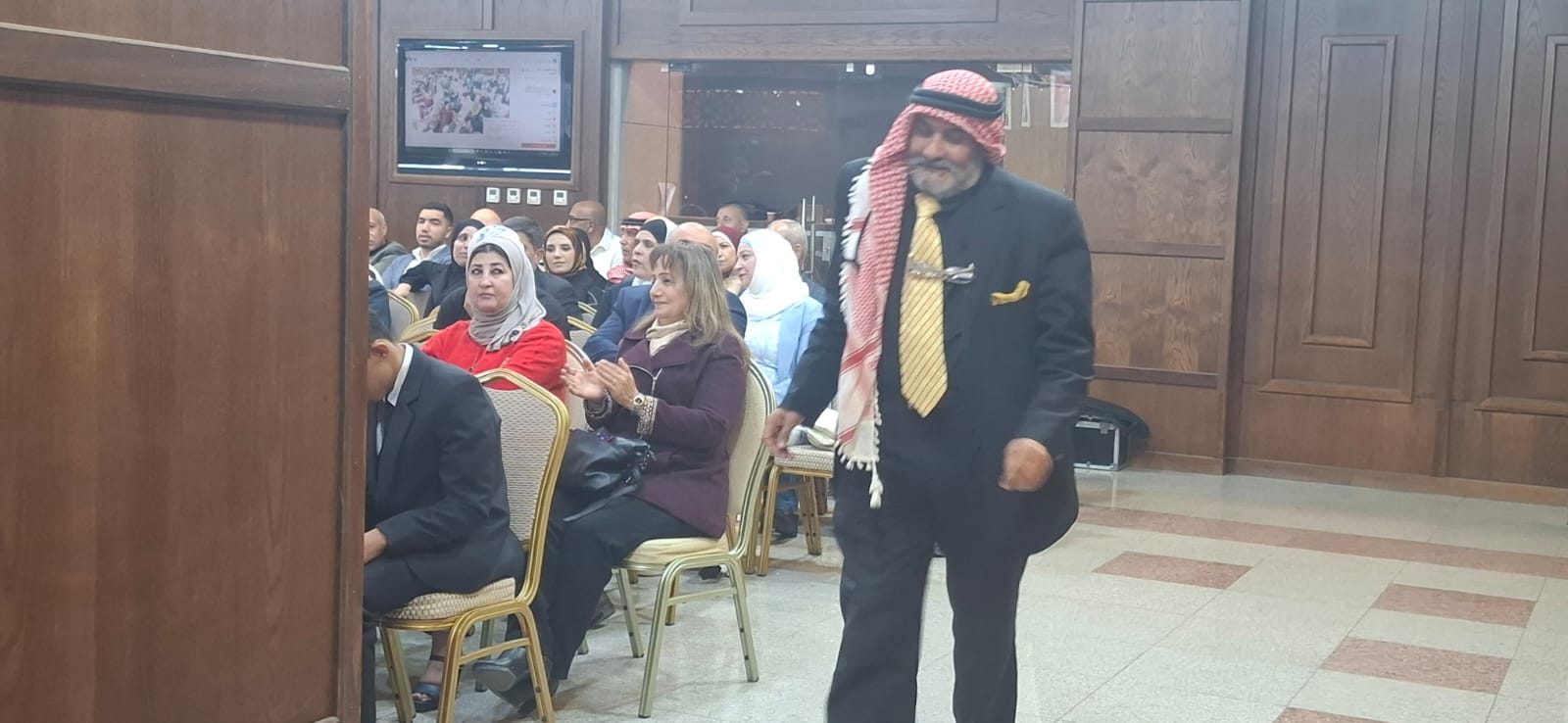 الشريفة بدور ترعى اشهار كتاب للكاتبة شريفة الشواورة بالمكتبة الوطنية