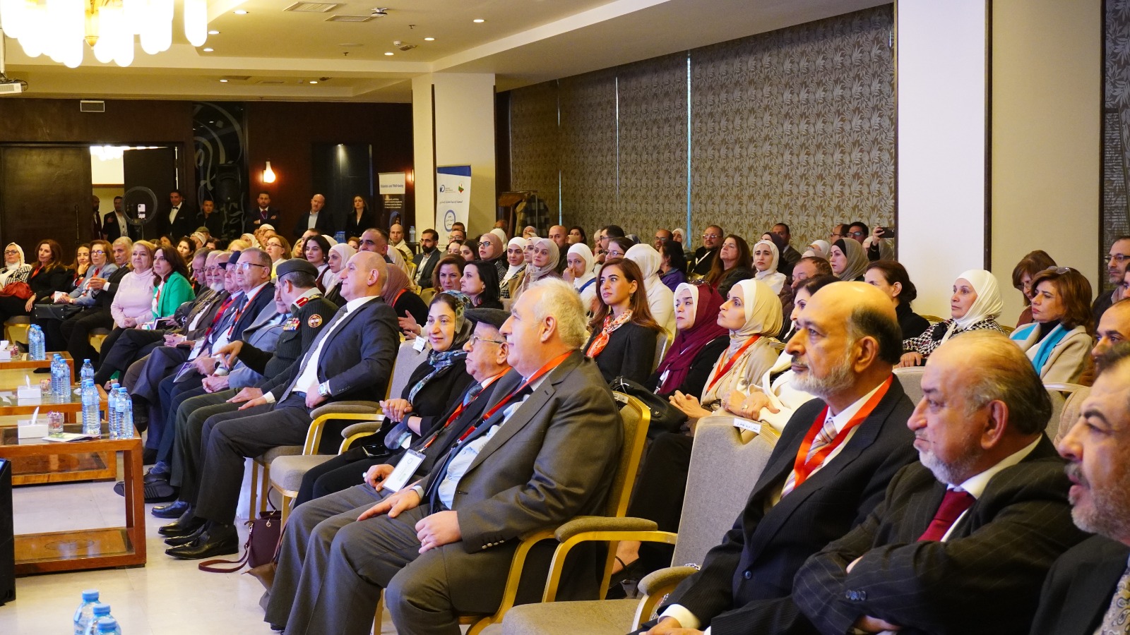 اشهار كتاب الاول في المنطقة.. المرأة والسكري نحو صحة أفضل أثناء الحمل