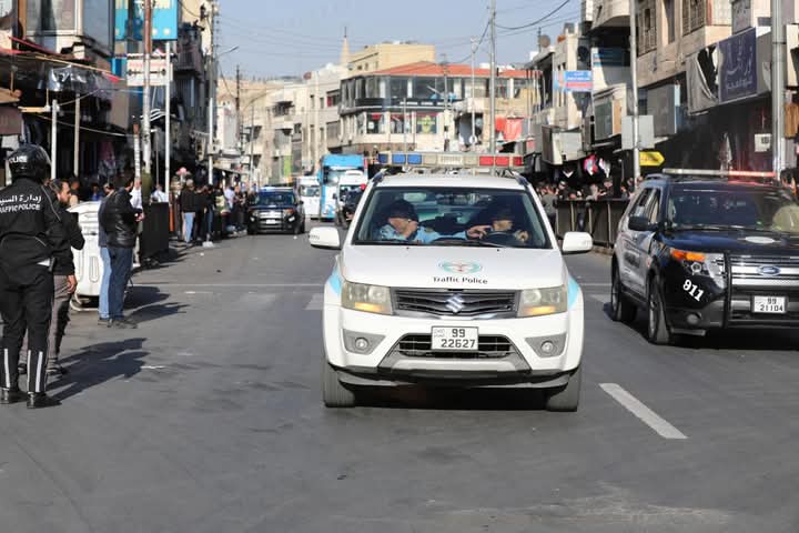 بالفيديو: قافلة المساعدات الأردنية إلى غزة: نبض الإنسانية في وجه الألم