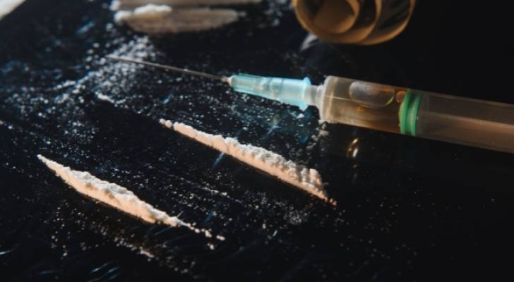 الإدمان والمخدرات: تحديات صحية واجتماعية في الشرق الأوسط