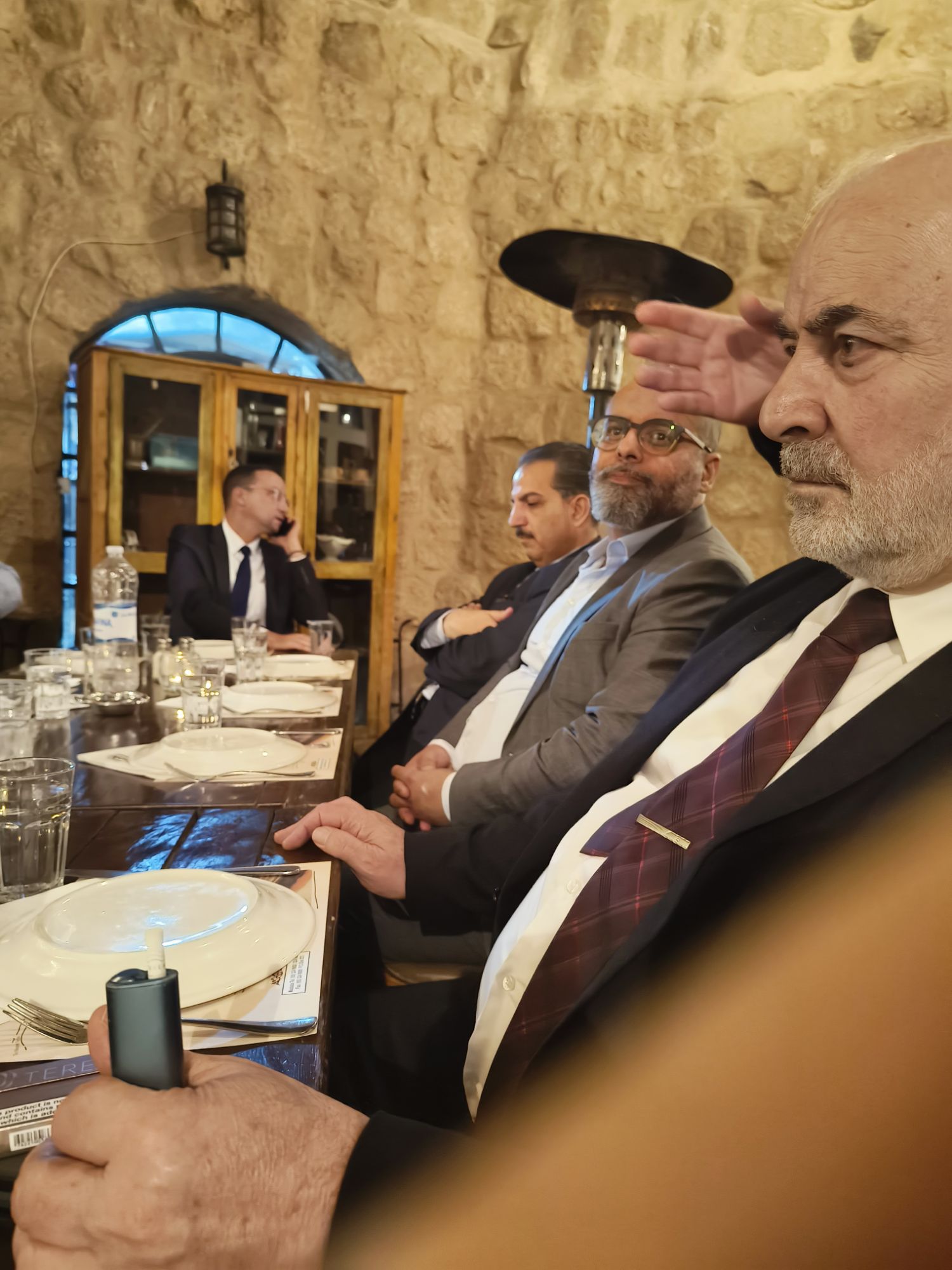 صورة حول : بالفيديو والصور ... شتيوي يكرم أعضاء اتحاد المجالس الاقتصادية والعربية في مطعم سياحي وينظم لهم جولة سياحية بمادبا بالفيديو والصور ... شتيوي يكرم أعضاء اتحاد المجالس الاقتصادية والعربية في مطعم سياحي وينظم لهم جولة سياحية بمادبا