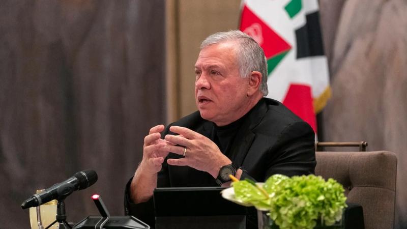 الملك والرئيس الفنلندي يؤكدان أهمية الحلول الدبلوماسية