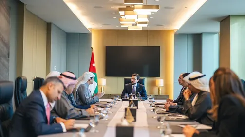 صورة حول : عاجل| ولي العهد يلتقي قادة الإعلام الكويتي عاجل| ولي العهد يلتقي قادة الإعلام الكويتي