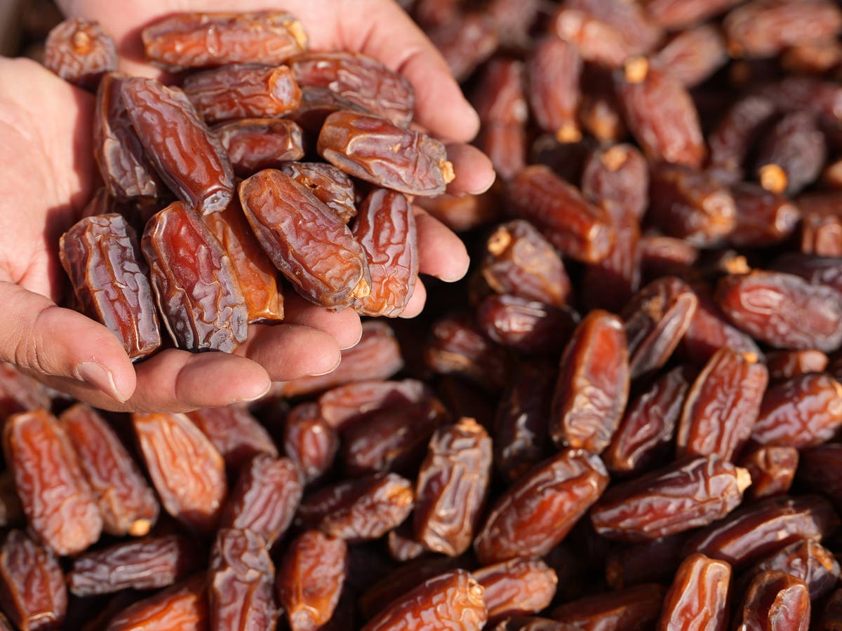 صورة حول : هل تناول التمور يساعد على فقدان الوزن ؟ هل تناول التمور يساعد على فقدان الوزن ؟