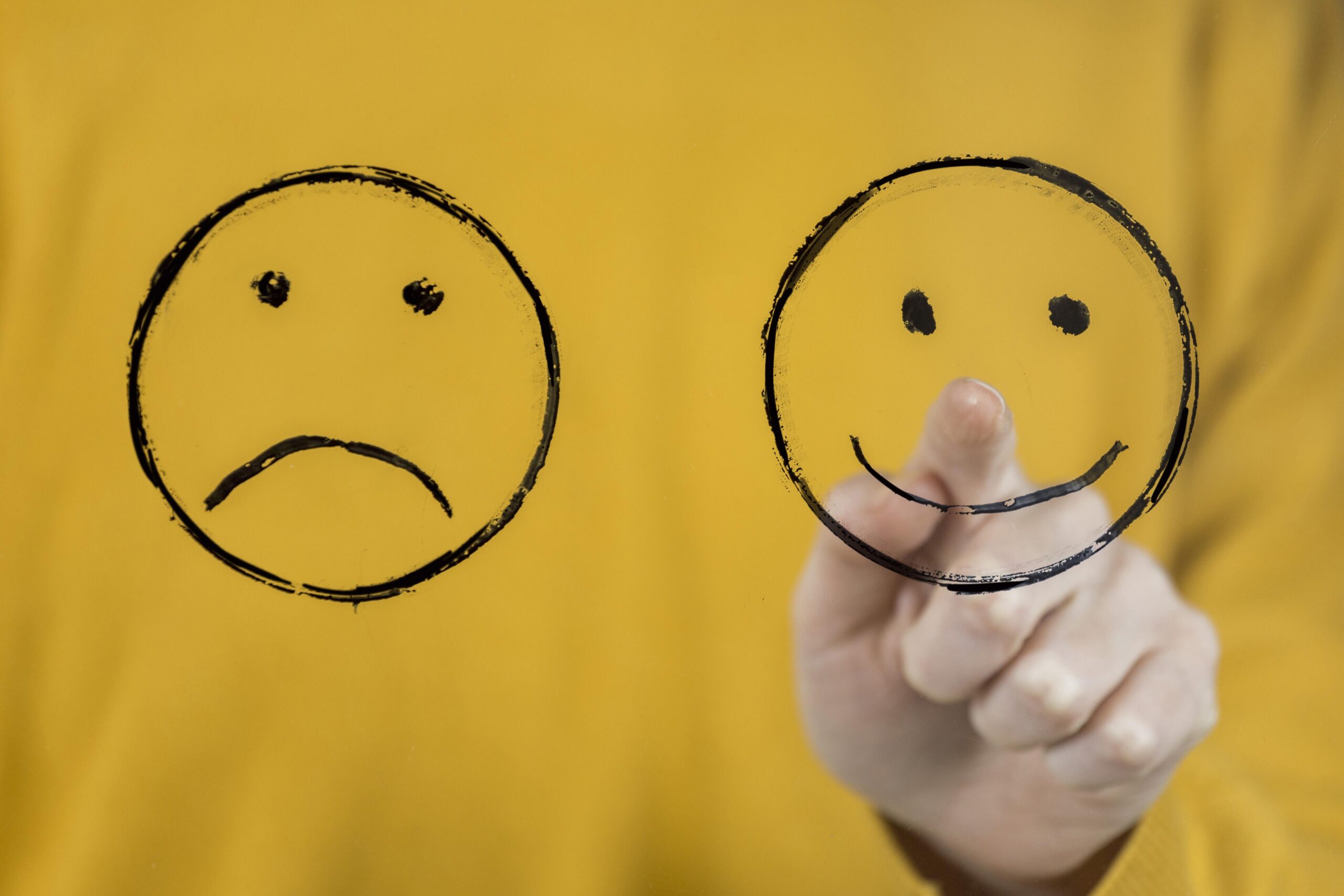 صورة حول : هل تعلم أنك قد تكون مصابًا بالاكتئاب المبتسم؟ إليك الدلائل.. هل تعلم أنك قد تكون مصابًا بالاكتئاب المبتسم؟ إليك الدلائل..