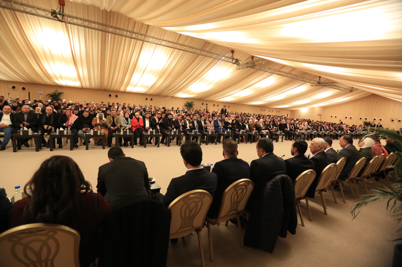 عاجل | العيسوي: الحضور الإنساني الأردني نقطة مضيئة في قلب المنطقة ورسالة أمل لشعوبها