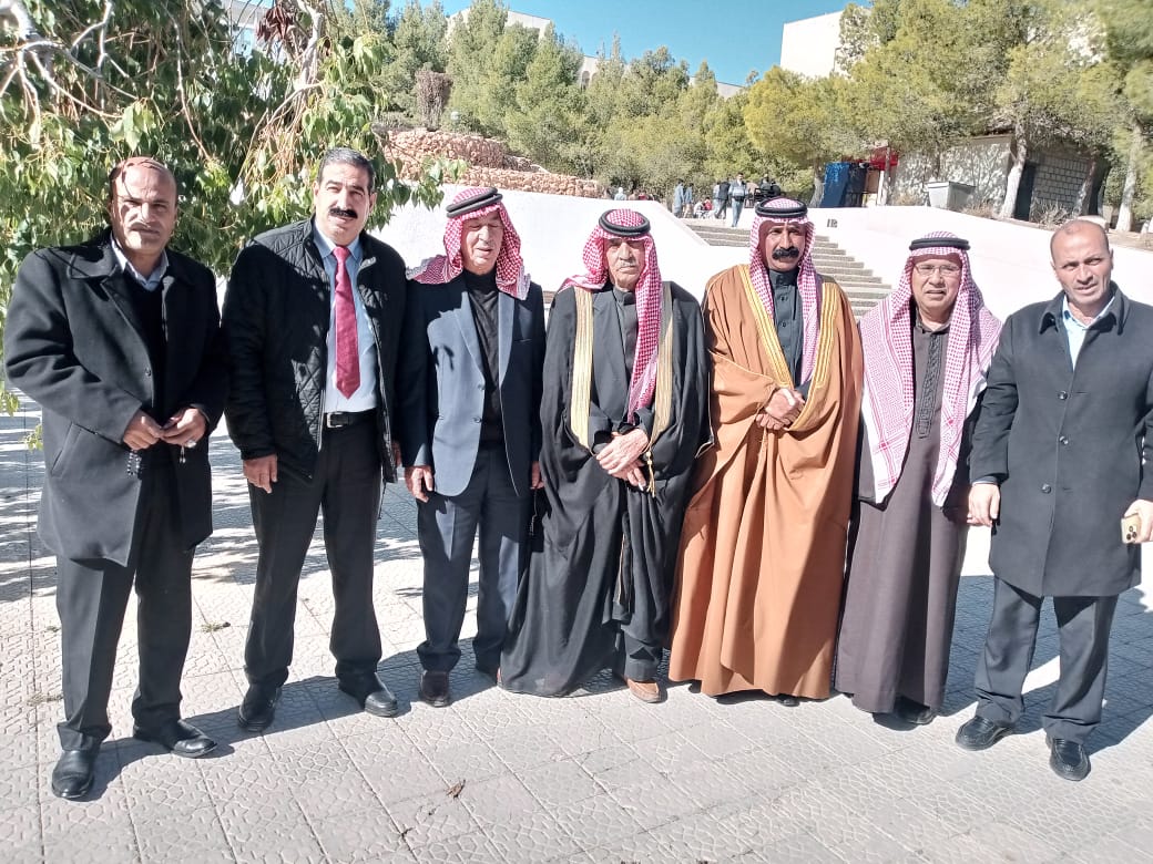 صورة حول : الفقرا يشارك في ندوة علمية بعنوان "واقع الجريمة لدى الشباب: الأسباب وطرق العلاج" الفقرا يشارك في ندوة علمية بعنوان "واقع الجريمة لدى الشباب: الأسباب وطرق العلاج"