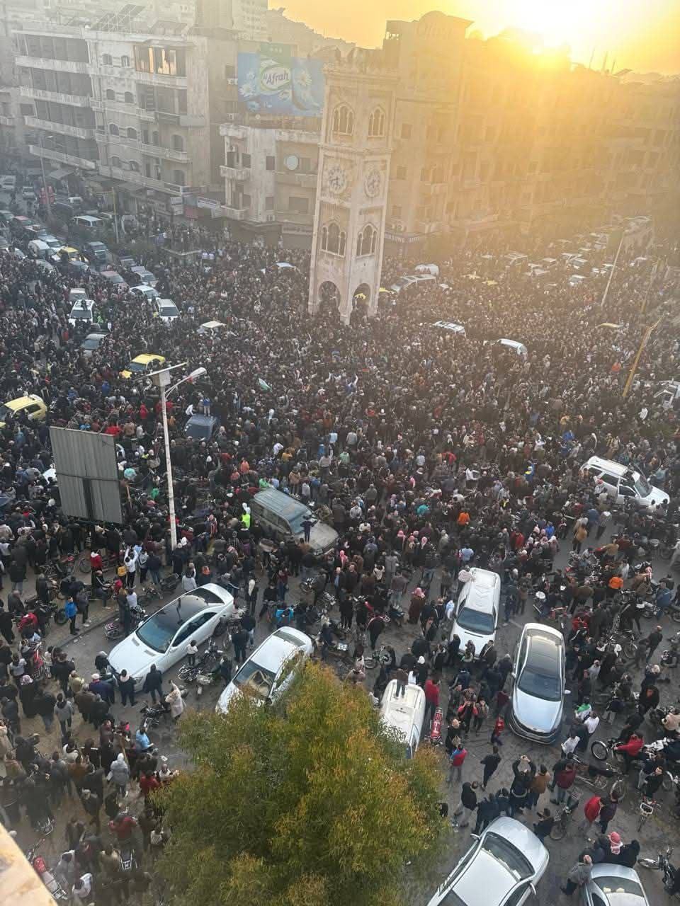 صورة حول : بالفيديو .. القبض على شخص أطعم أسوده من "لحم المعتقلين" بالفيديو .. القبض على شخص أطعم أسوده من "لحم المعتقلين"