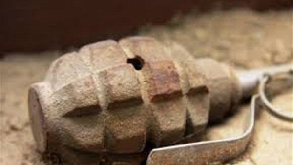 صورة حول : أحد المزارعين في إربد يعثر على قنبلة يدوية قديمة أحد المزارعين في إربد يعثر على قنبلة يدوية قديمة