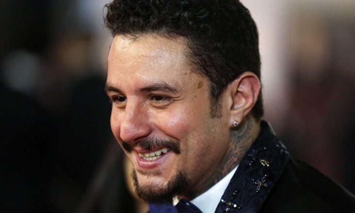 صورة حول : تصريح مثير من احمد الفيشاوي حول والده و عادل امام تصريح مثير من احمد الفيشاوي حول والده و عادل امام