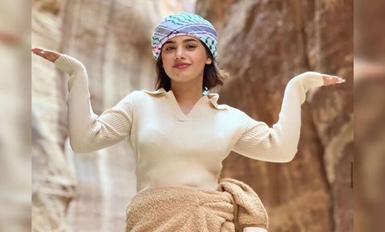 صورة حول : تصريحات سارة مهند عن شراء منزل بـ4 ملايين ريال تثير جدلاً واسعًا على منصات التواصل تصريحات سارة مهند عن شراء منزل بـ4 ملايين ريال تثير جدلاً واسعًا على منصات التواصل