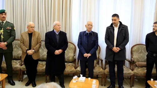 عاجل | العيسوي ينقل تعازي الملك وولي العهد إلى عشيرتي الحياصات وآل حداد