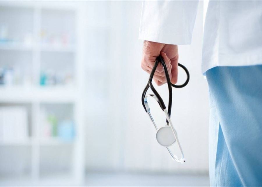 نقابة الأطباء تواجه عجزًا بمئات الآلاف في صندوق التقاعد