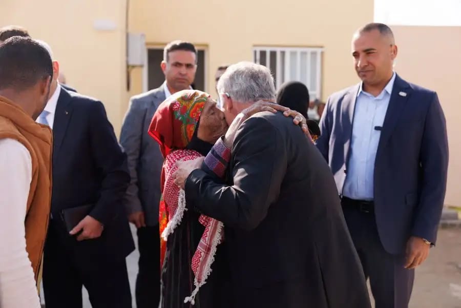 عاجل | مشهد مهيب للملك الإنسان .. فيديو وصور