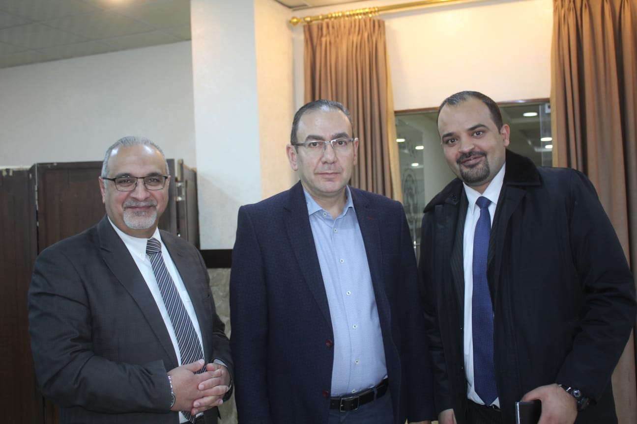 صورة حول : سلطة العقبة تخالف قوانين نقابة الصيادلة وتثير جدلاً واسعاً حول التعديلات الجديدة(فيديو وصور) سلطة العقبة تخالف قوانين نقابة الصيادلة وتثير جدلاً واسعاً حول التعديلات الجديدة(فيديو وصور)