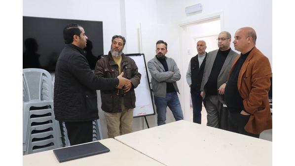 صورة حول : مجلس محافظة الطفيلة يركز على دعم رواد الأعمال والشباب من خلال البرامج التنموية والتطوعية مجلس محافظة الطفيلة يركز على دعم رواد الأعمال والشباب من خلال البرامج التنموية والتطوعية