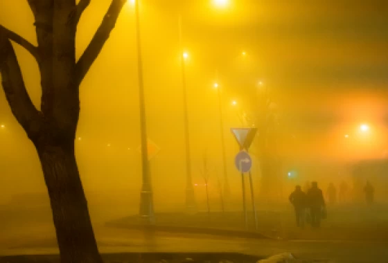 صورة حول : ضباب كيميائي يثير القلق في فلوريدا ويتسبب بأعراض مرضية للسكان ضباب كيميائي يثير القلق في فلوريدا ويتسبب بأعراض مرضية للسكان