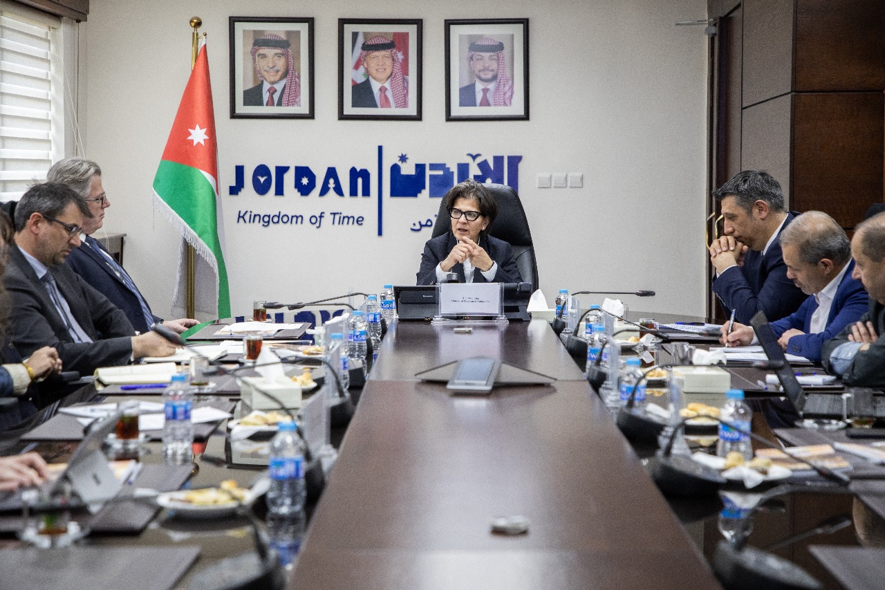 السياحة: إطلاق المرحلة الاولى من مشروع ترميم درج معبد زيوس في جرش