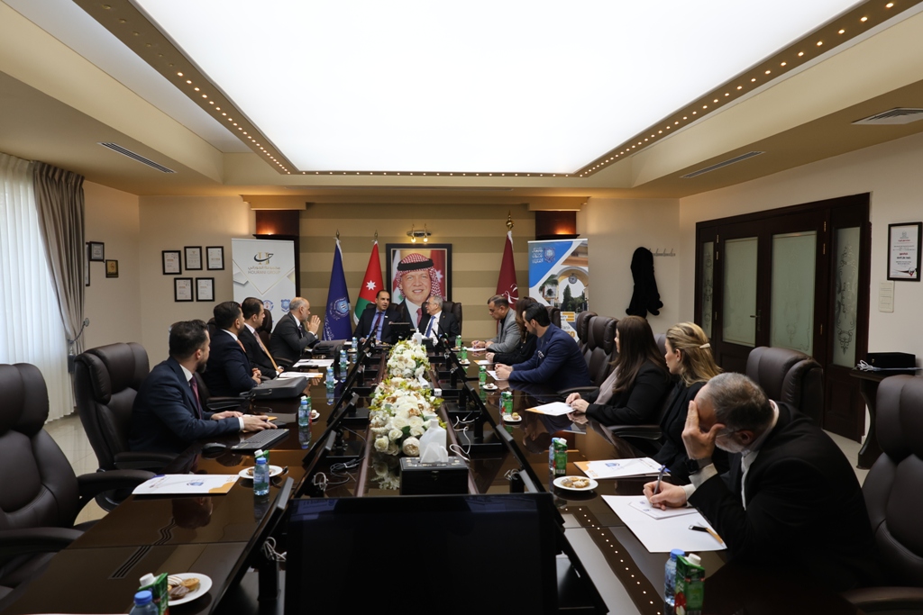 صورة حول : عمان الأهلية تستقبل وفداً من جامعة عجمان الإماراتيّة عمان الأهلية تستقبل وفداً من جامعة عجمان الإماراتيّة