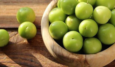 "الكرز الأخضر"طعمه الحامض وفوائده الصحية في طعامك