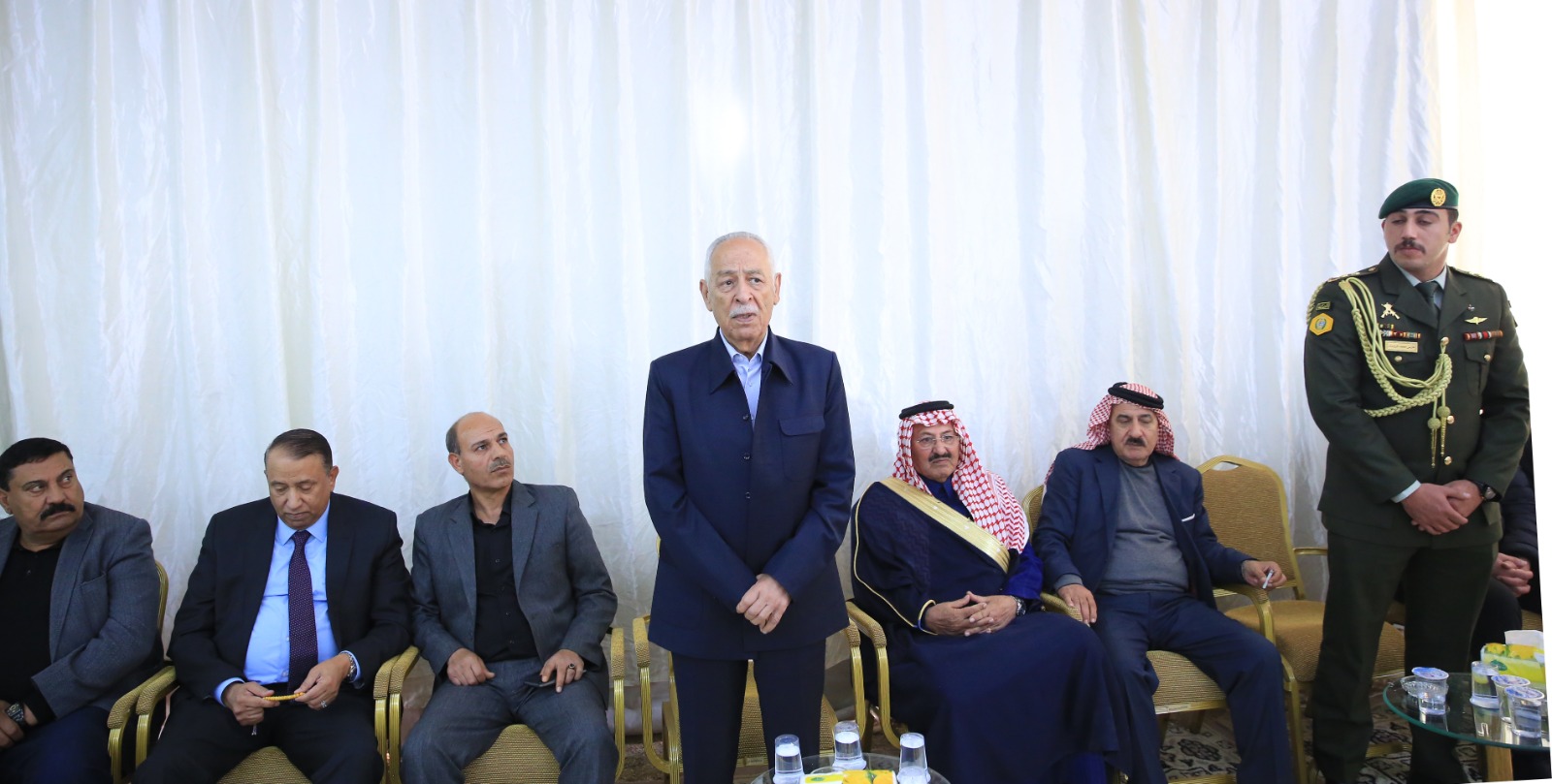مندوبا عن الملك وولي العهد.. العيسوي يعزي الهنداوي والغليلات
