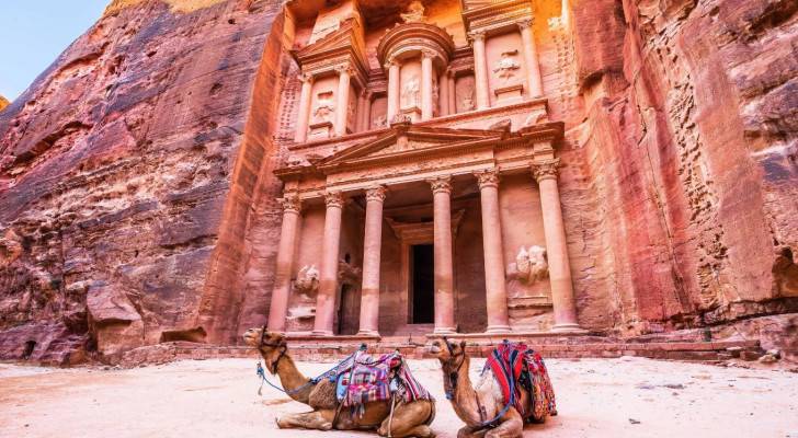 7777 زائرا للبترا خلال أول يومين من عيد الفطر