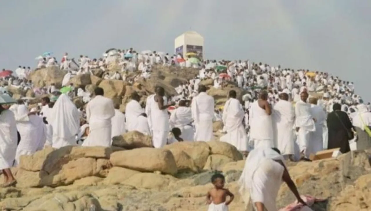 موعد وقفة عرفات وعيد الأضحى المبارك 2025