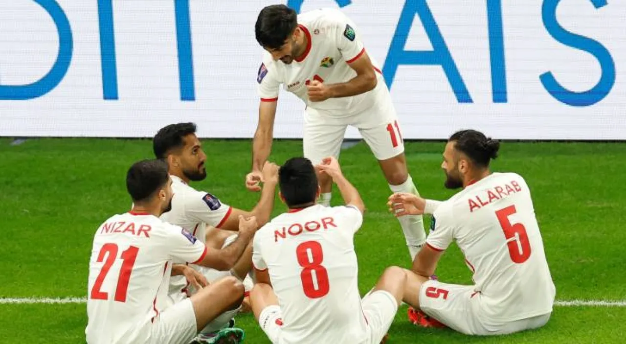 صورة حول : المنتخب الأردني يتقدم إلى المركز 62 في تصنيف الفيفا المنتخب الأردني يتقدم إلى المركز 62 في تصنيف الفيفا