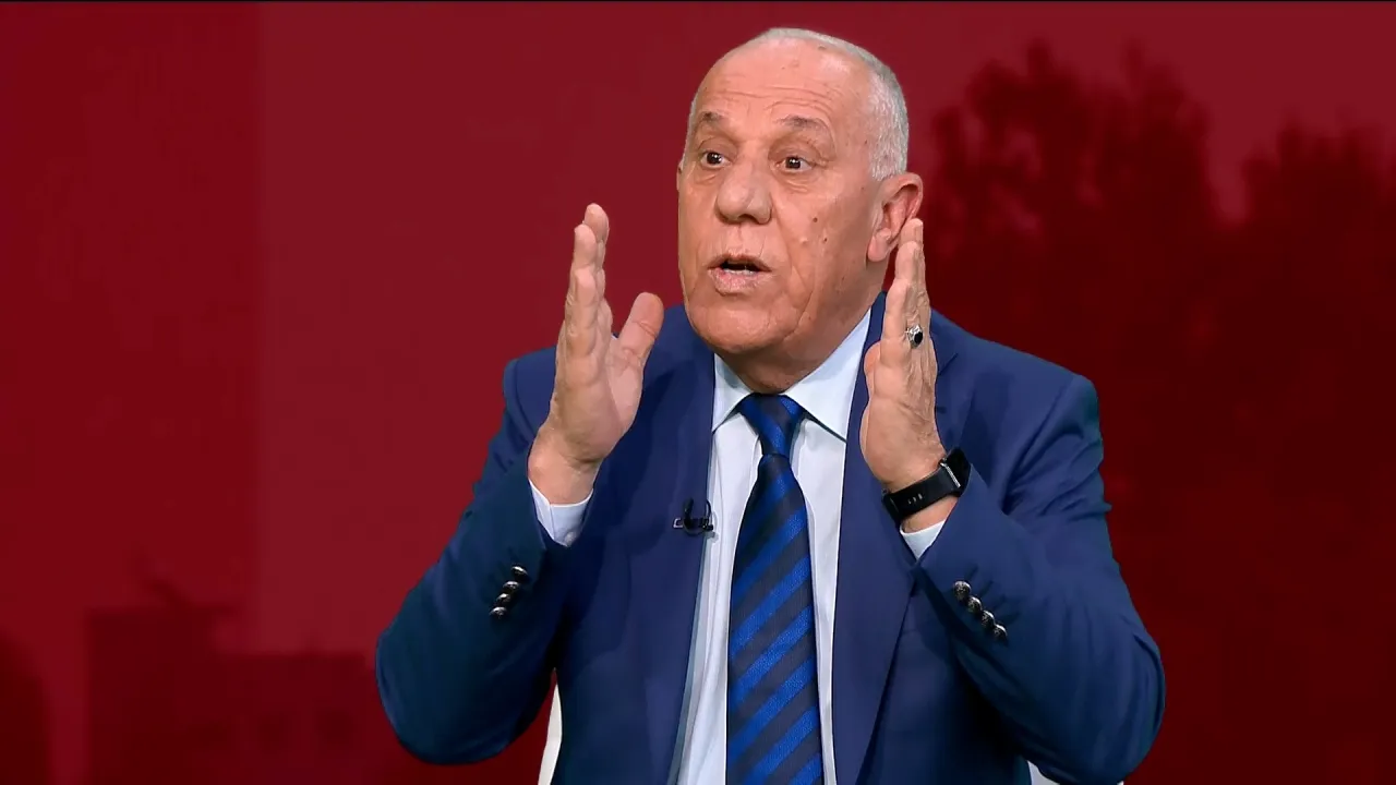 صورة حول : الدويري: معالم المعركة الدفاعية للمقاومة ستتضح مع تقدم الاحتلال نحو الشجاعية الدويري: معالم المعركة الدفاعية للمقاومة ستتضح مع تقدم الاحتلال نحو الشجاعية