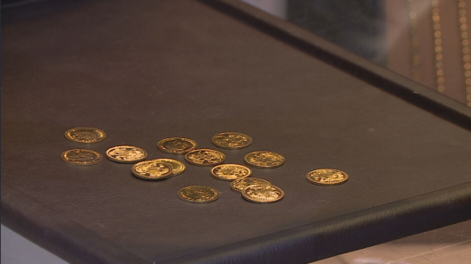 صورة حول : "الحلي والمجوهرات": صادرات الذهب إلى الولايات المتحدة وصلت إلى 800 مليون دولار في 2024 "الحلي والمجوهرات": صادرات الذهب إلى الولايات المتحدة وصلت إلى 800 مليون دولار في 2024