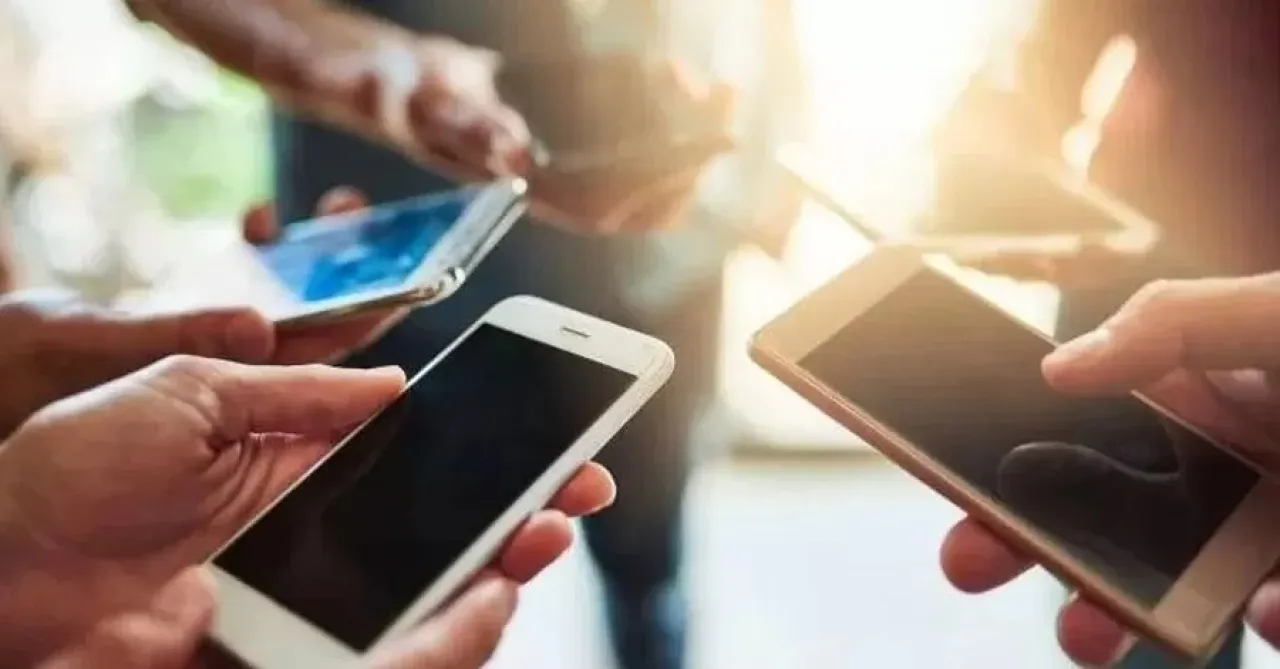 الأردن يستورد أجهزة خلوية بـ38.6 مليون دينار